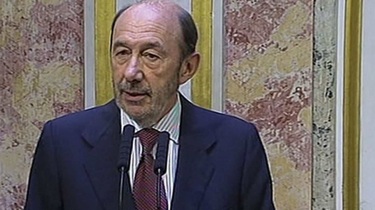 Rubalcaba dejará en septiembre su escaño y volverá a la universidad