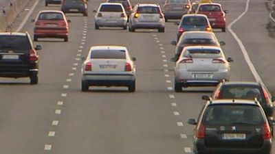 Los conductores madrileños conducen menos como medida de ahorro