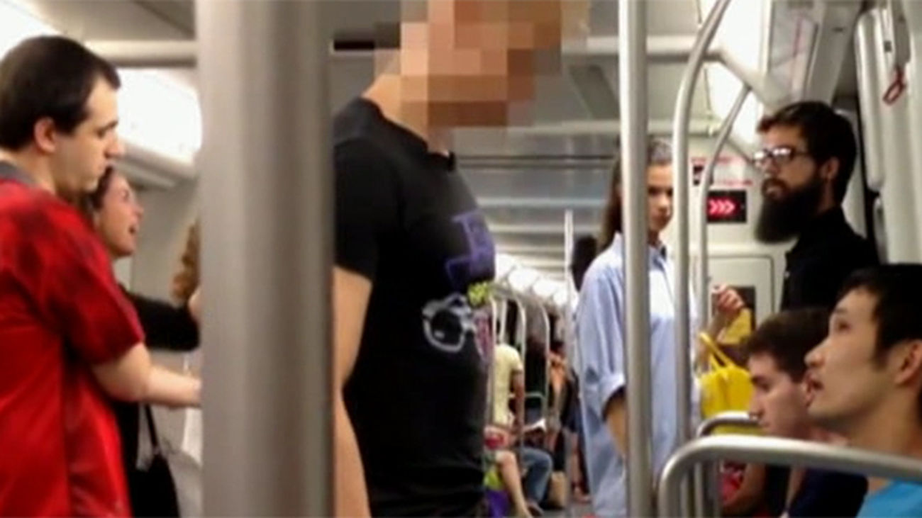 Detenido un menor, presunto agresor del joven oriental atacado en Metro de Barcelona