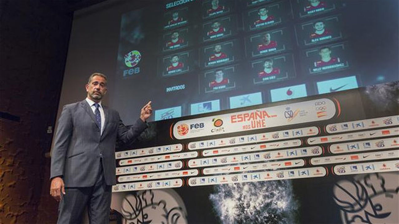 Juan Orenga presenta la lista de la Selección (Fotos: A.Nevado/FEB)
