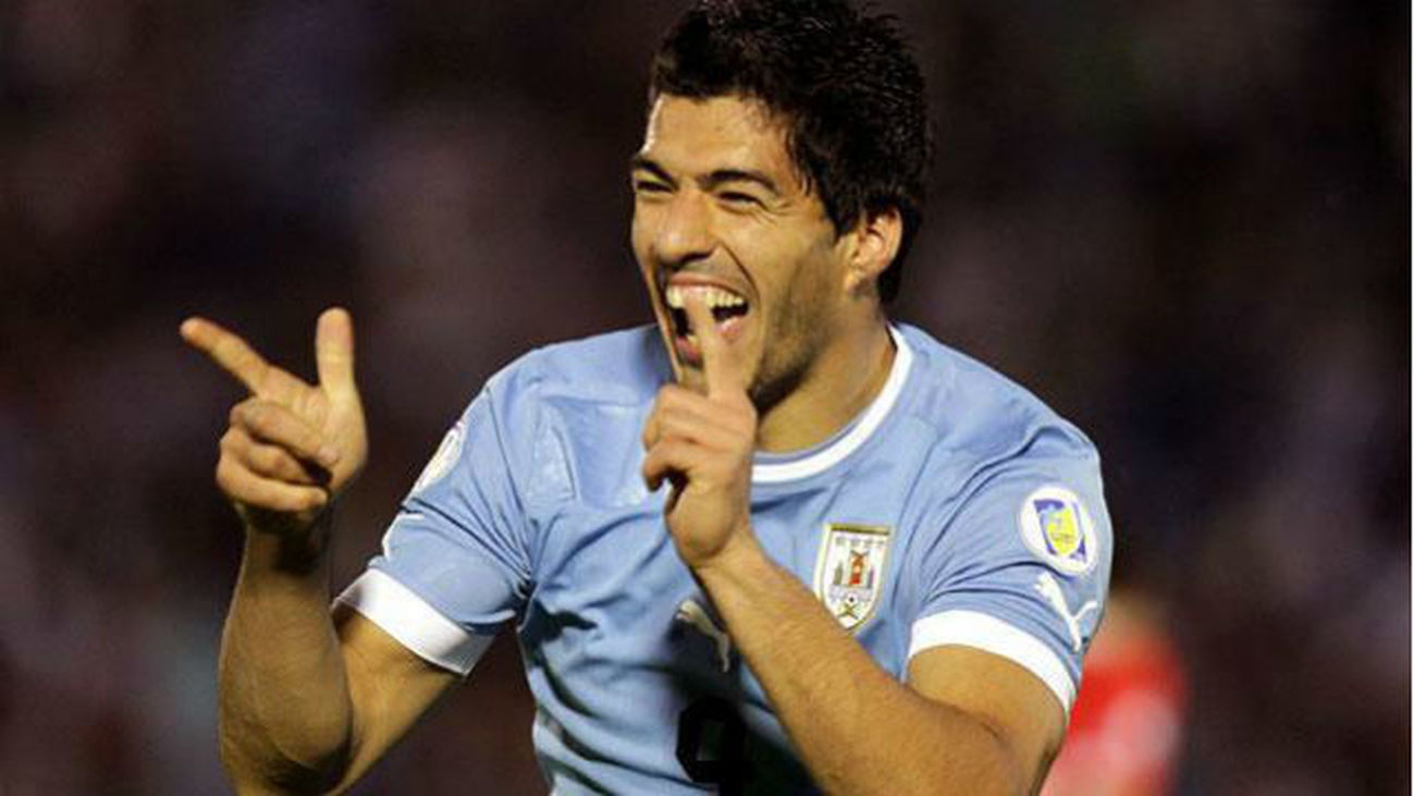 La FIFA permite a Luis Suárez fichar por otro equipo y entrenarse con él