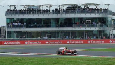 GP Gran Bretaña: Alonso, tercero tras los Mercedes