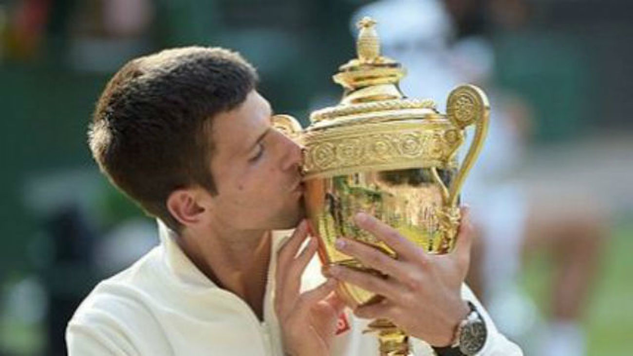 Djokovic vence a Federer en Wimbledon