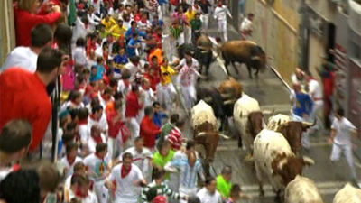 Sexto encierro limpio, rápido y multitudinario en el sábado de sanfermines