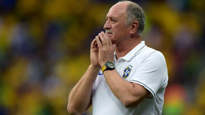 Scolari deja su futuro en manos de la CBF