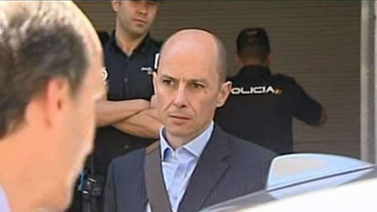 Pedraz deja en libertad bajo fianza de 600.000 euros a Jenaro García