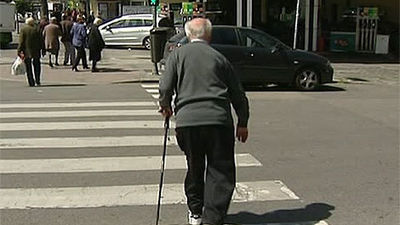 Tres detenidos por atracar al menos a 27 ancianos en el portal de sus casas