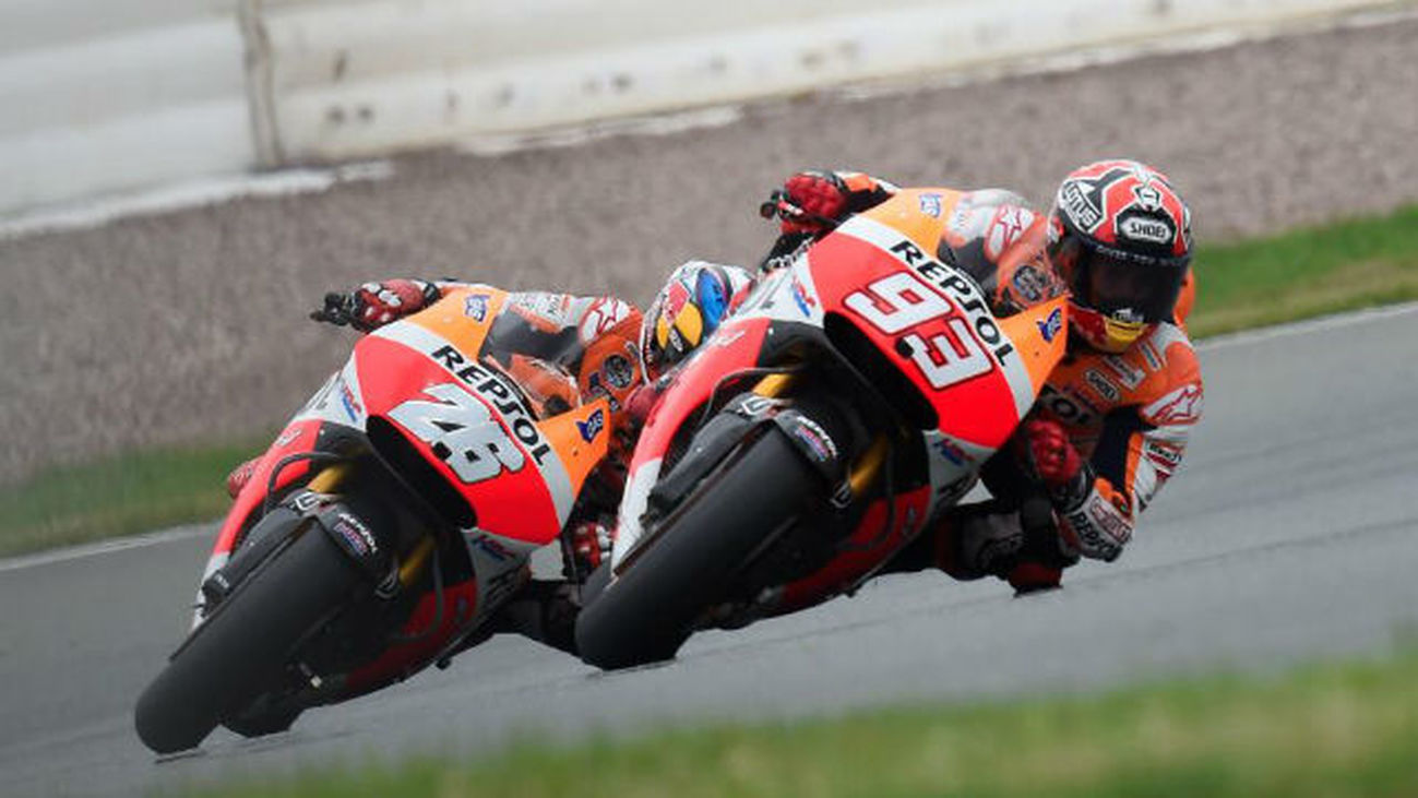 GP Holanda: Pedrosa y Márquez, al frente de los libres