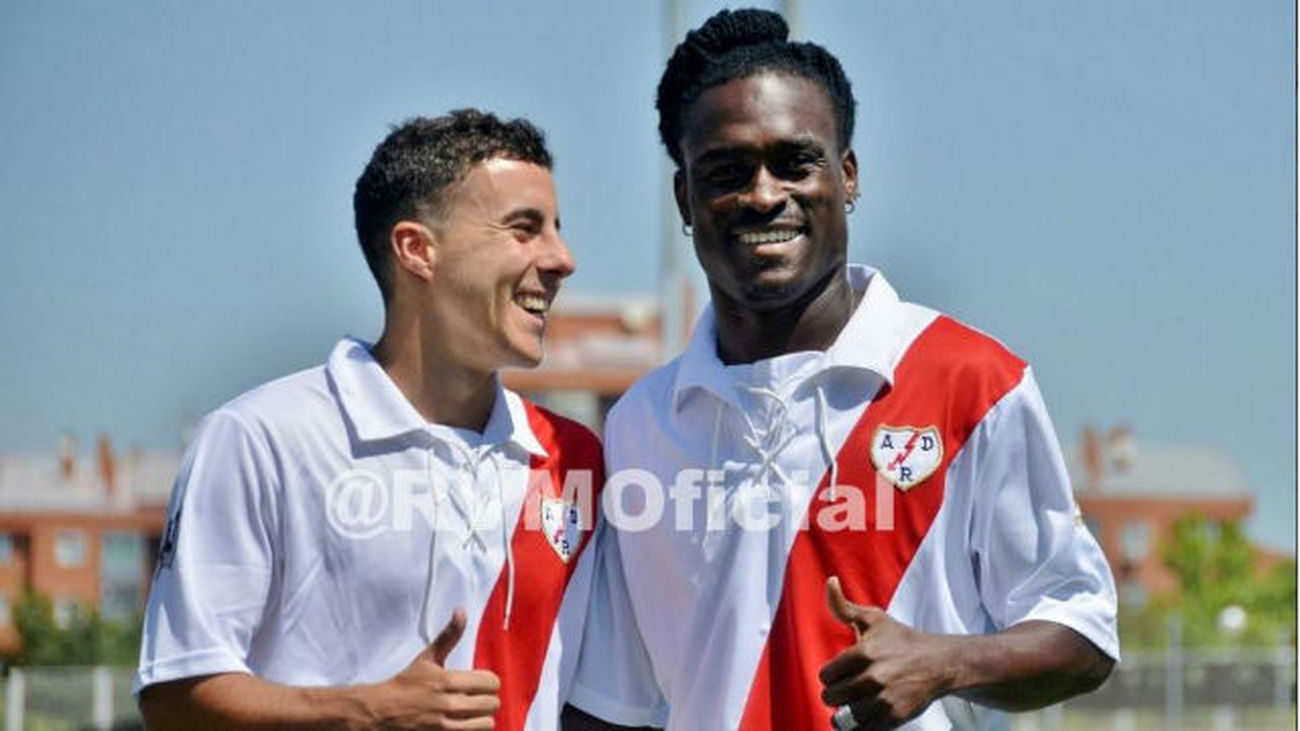 Boateng, presentado en el Rayo: "Espero lograr la permanencia"