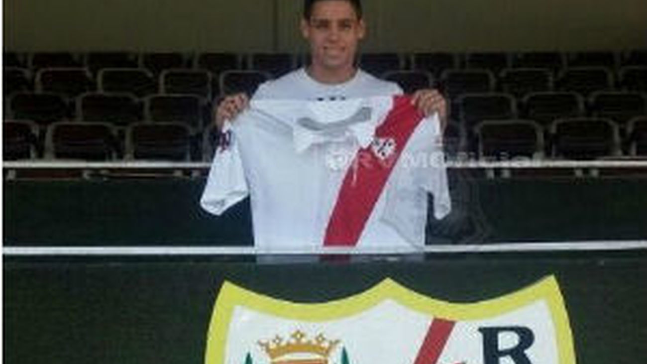 Álex Moreno, nuevo jugador del Rayo