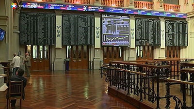 El IBEX sube el 0,97% y renueva máximos los anuales por encima de 10.900 puntos