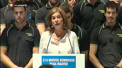 Madrid incorpora 214 bomberos en plena época de ajuste