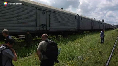 El tren refrigerado con los cuerpos de las víctimas del avión llega a Járkov