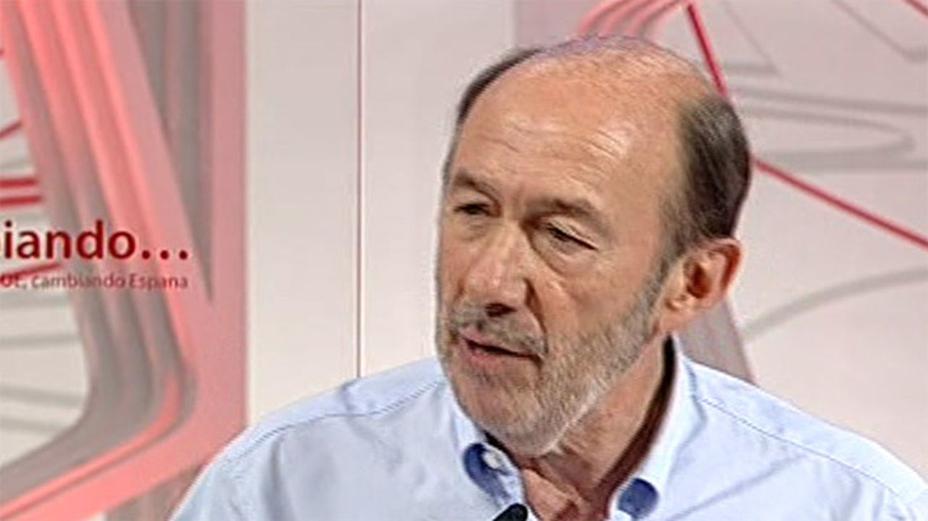 Rubalcaba critica que la Generalitat pida diálogo incumpliendo la ley