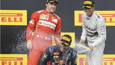 Un enorme Alonso roza la victoria en Hungría