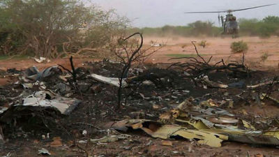 Un avión del Ejército traslada a Bamako a los especialistas en identificación enviados a Malí