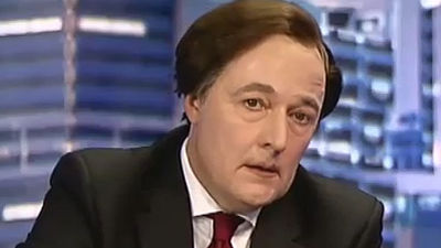 Pedro Piqueras conecta desde su informativo con la Estación Espacial, que está padeciendo un experimento con moscas