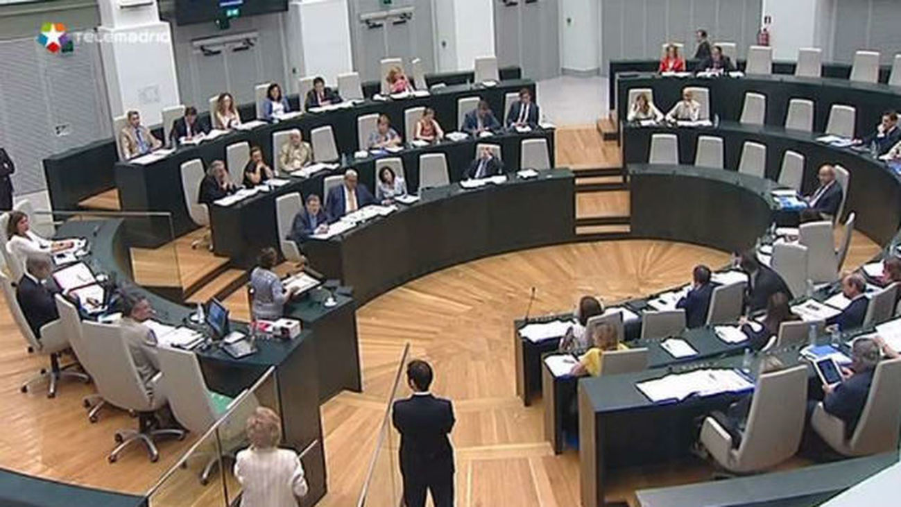 Para la oposición municipal nada cambia con la decisión de Botella