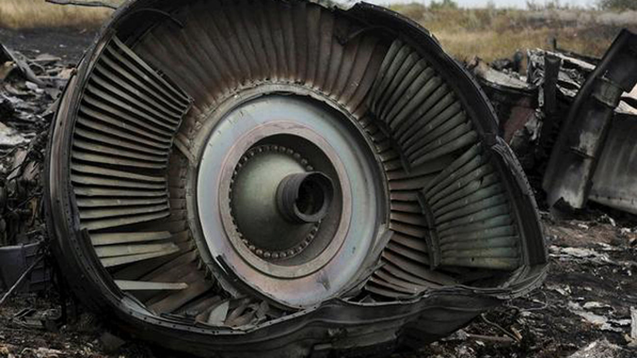 Los expertos internacionales llegan al lugar del siniestro del avión malasio