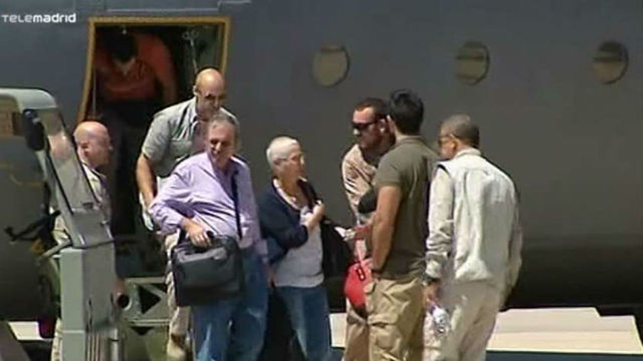 España evacúa temporalmente a su embajador en Libia