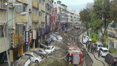 Al menos 25 muertos y 267 heridos por una explosión de gas en el sur de Taiwán