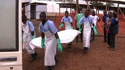 Llega al hospital en EEUU el enfermo contagiado de ébola en África