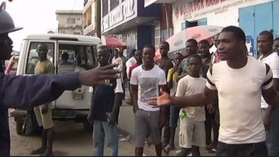 El Gobierno Sierra Leona "cerrará" el país durante 4 días para frenar el ébola
