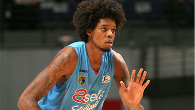 El estudiantil Nogueira firma con los Toronto Raptors