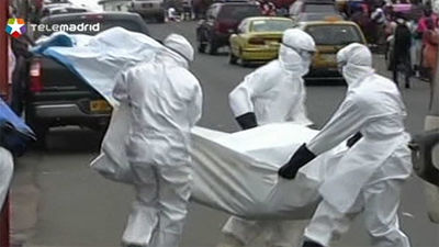 Enfermos de ébola huyen de una clínica de Liberia tras el saqueo del centro