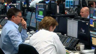 España capta 4.903 millones de deuda y coloca a 10 años por debajo del 2%