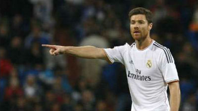 Alonso pasa en Múnich el reconocimiento médico para fichar por el Bayern