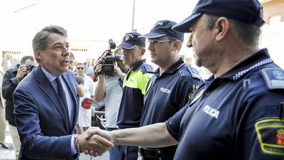 González inaugura la nueva  sede de la Policía Local en Collado Villalba