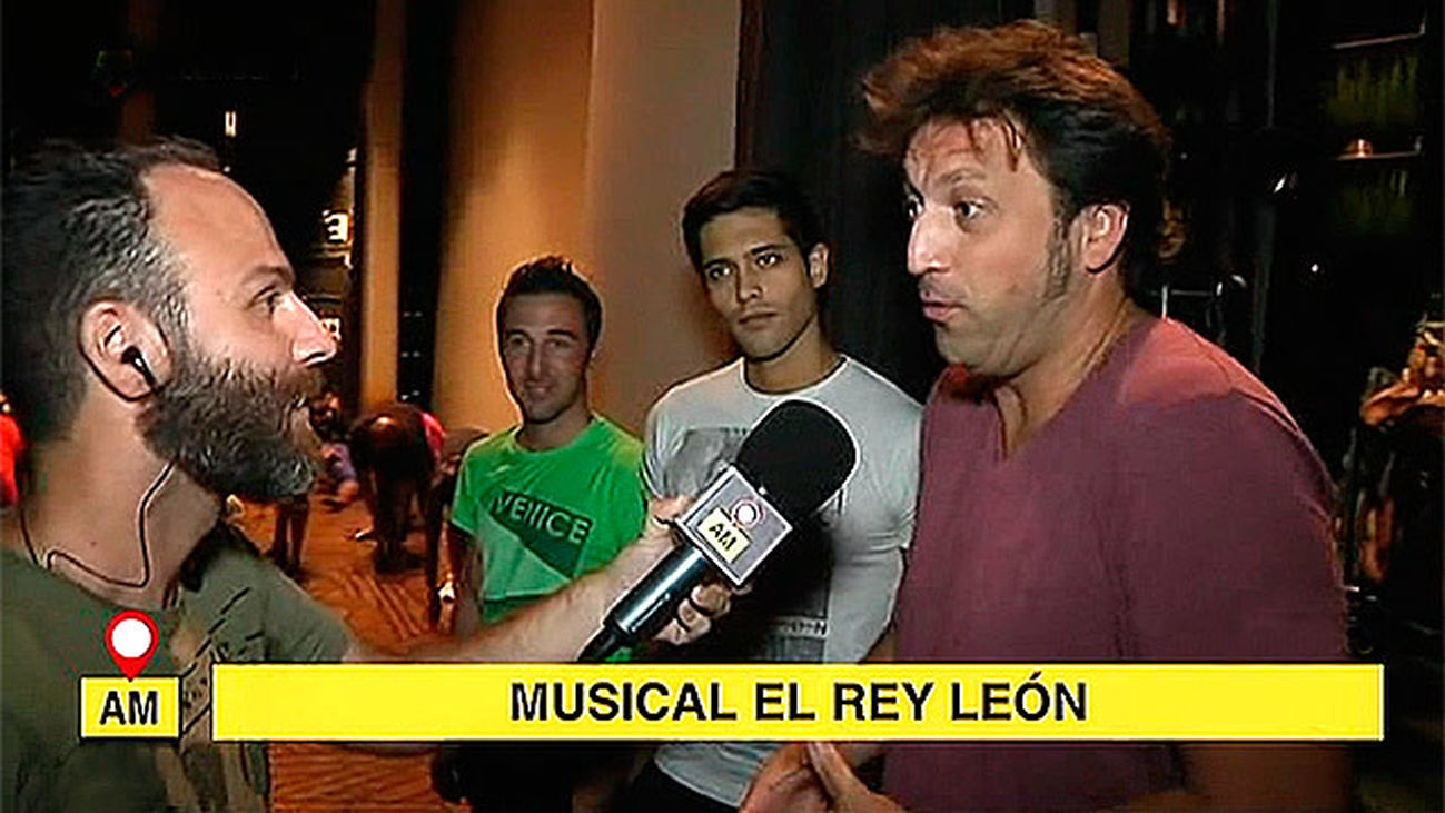 Nos colamos en los ensayos de El Rey León