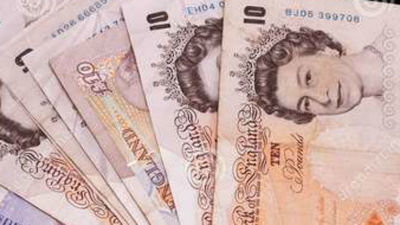 La libra baja por la incertidumbre sobre el futuro de Escocia