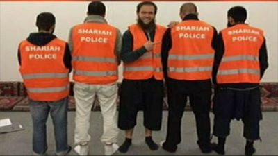 La Policía alemana investiga a salafistas que patrullan la ciudad de Wuppertal