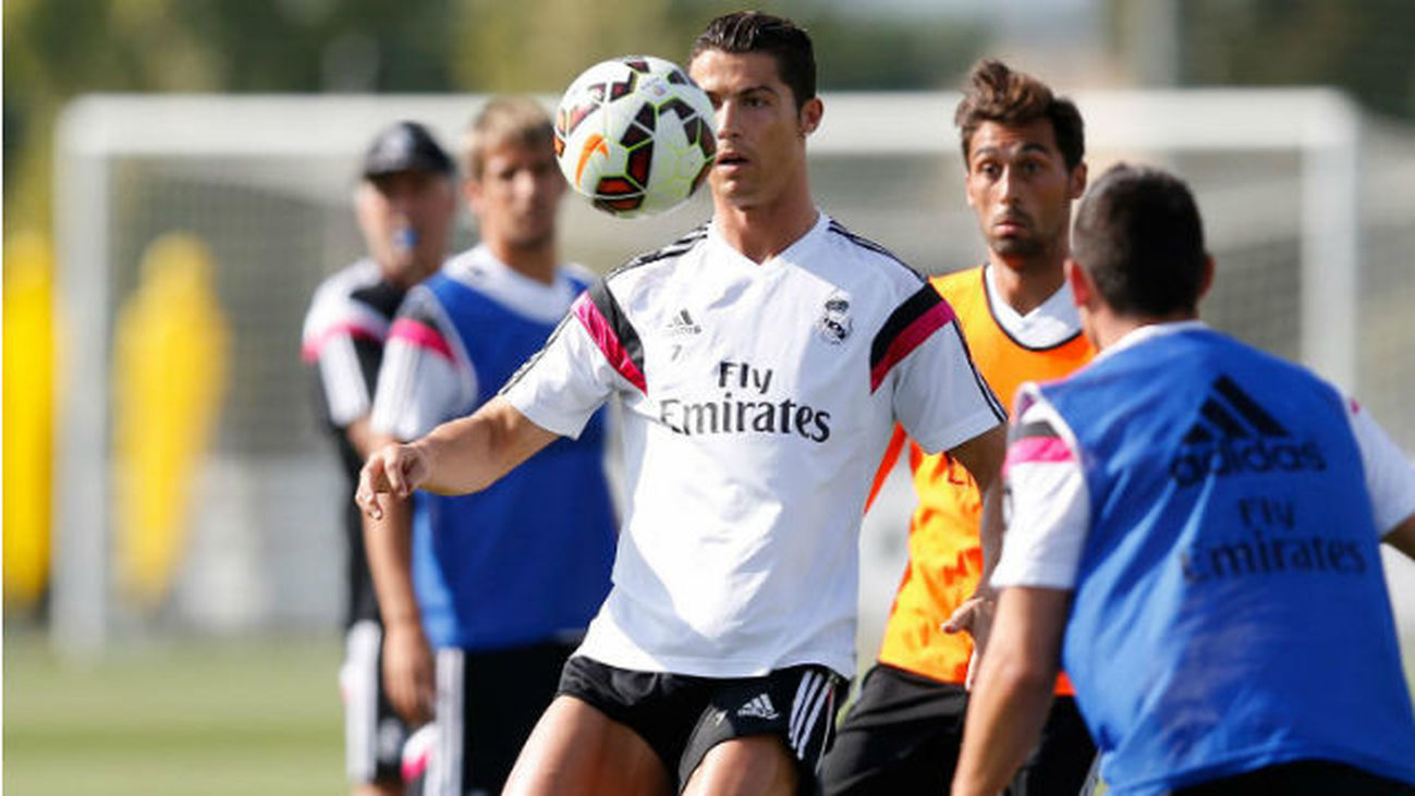 Cristiano, más cerca del derbi tras entrenar con el grupo