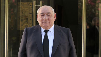 El presidente de El Corte Inglés, Isidoro Alvarez ingresado en el  Puerta de Hierro