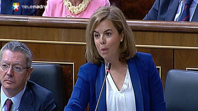 Santamaría reprocha al PSOE que no respete los acuerdos: "han empezado mal"