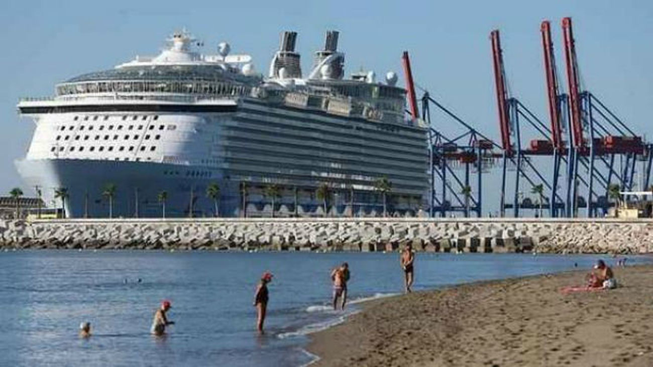 El crucero más grande del mundo llega a Málaga