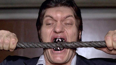 Muere Richard Kiel, el 'Tiburón' de James Bond