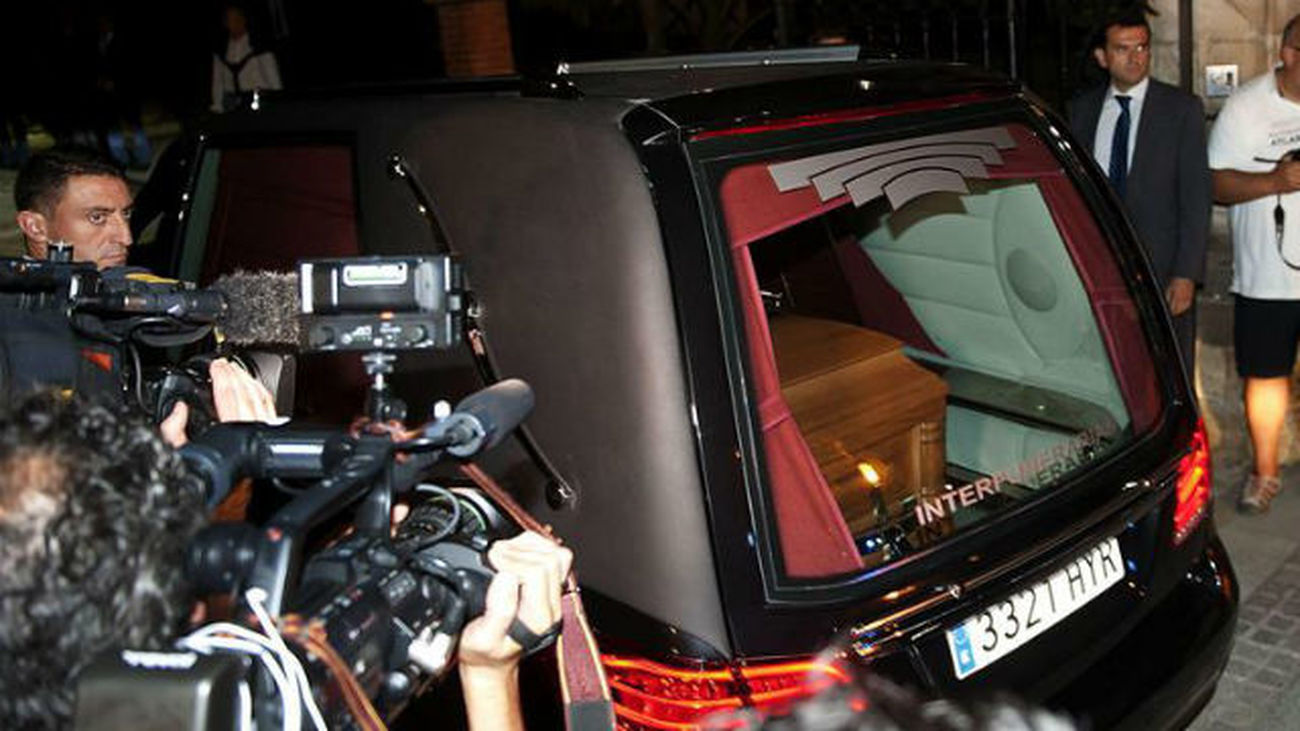 Emilio Botín enterrado en la intimidad en el panteón familiar de Puente de San Miguel