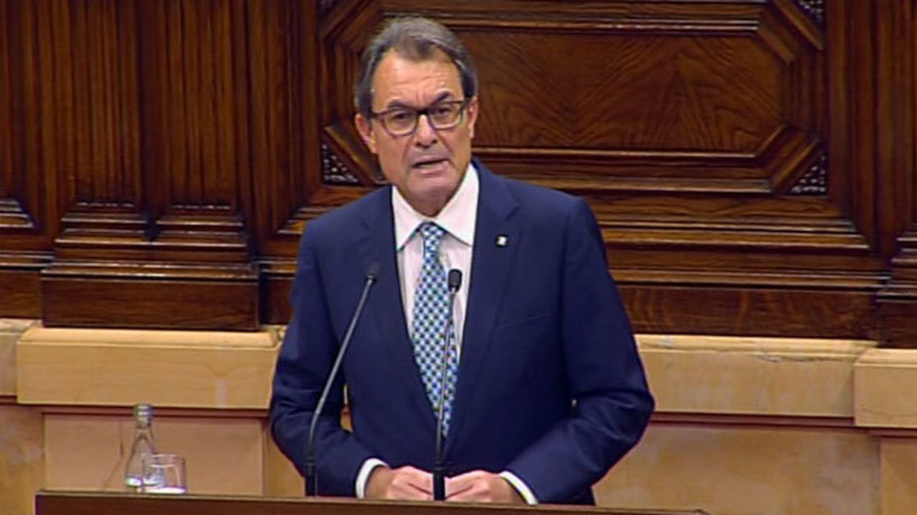 Mas reitera que convocará la consulta el 9N "con plenas garantías democráticas"