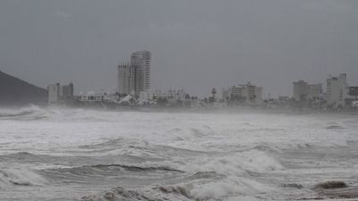 El huracán Odile deja graves daños y miles de afectados en Baja California Sur