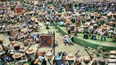 El Arturo Soria Plaza acoge el diorama de Playmobil más grande que se ha montado en España