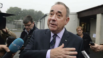 Salmond defiende una futura Escocia independiente al despedirse como líder