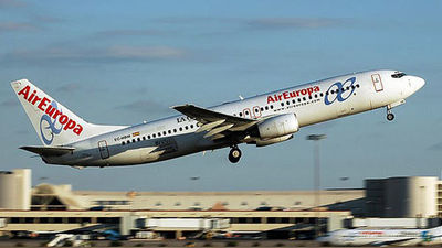 El choque de un ave contra un avión de Air Europa impide su despegue