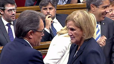 Mas y los partidos proconsulta se ven hoy las caras en el Parlament tras romper el consenso