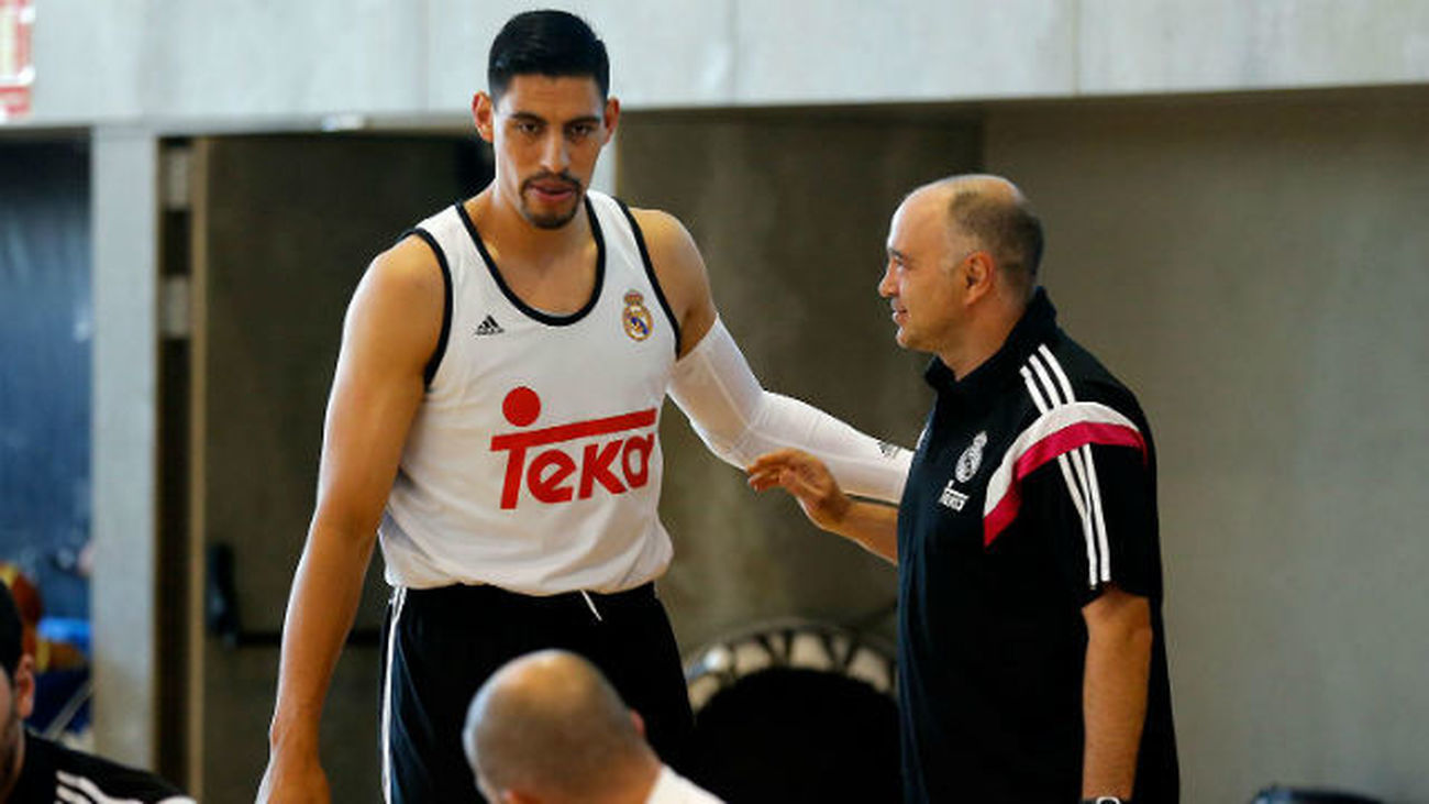Gustavo Ayón, jugador del Real Madrid de baloncesto