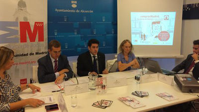 La Comunidad presenta una app gratuita de ayuda a los comerciantes en Alcorcón