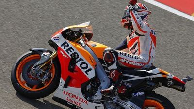 GP Aragón: Márquez, 'pole' en un duelo con Pedrosa